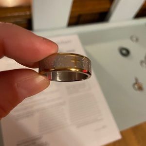 Men’s ring